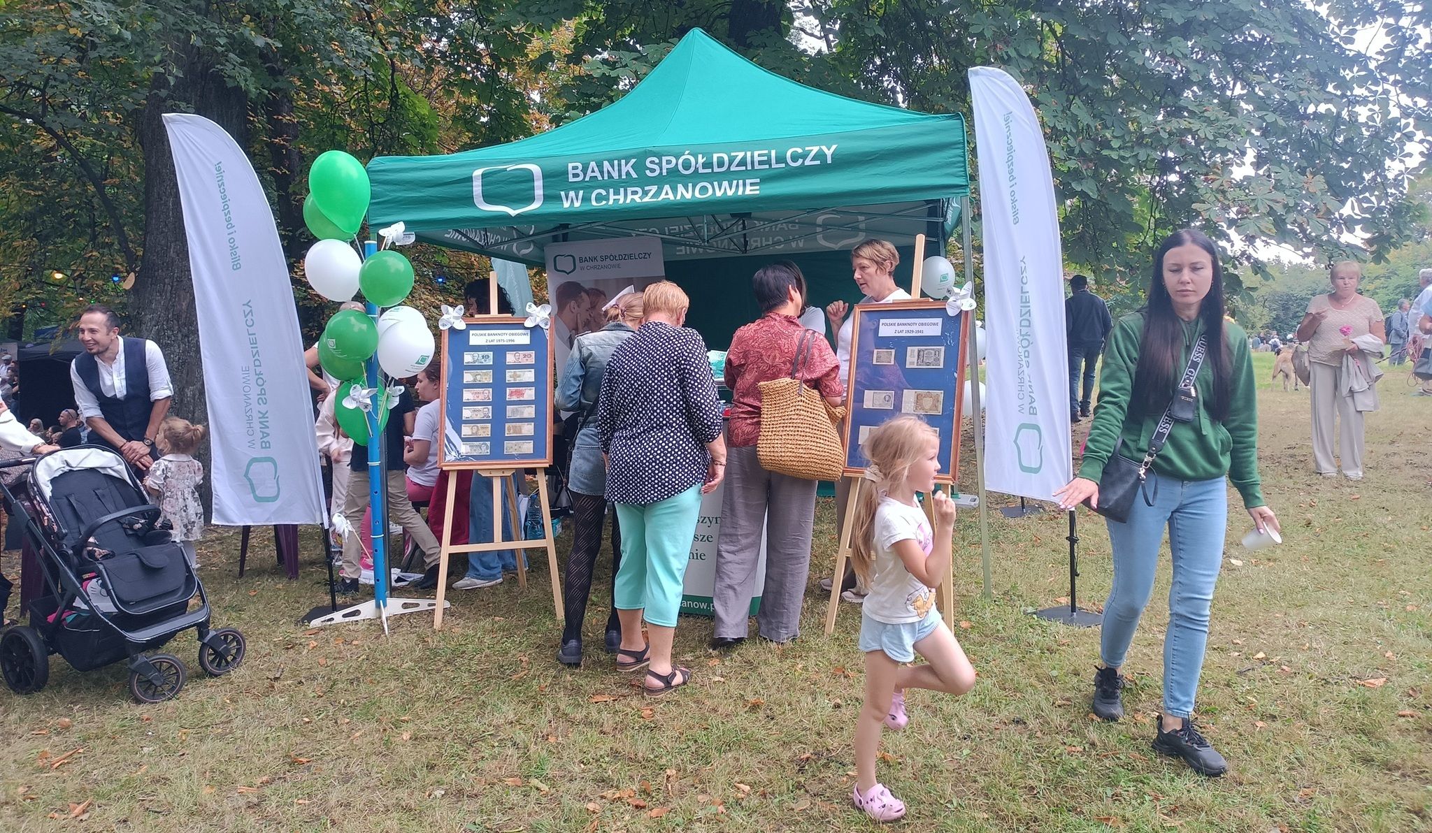 zdjęcie nr 1 stoiska Banku Spółdzielczego w Chrzanowie podczas Herbatki u Zielewniewskich 2025